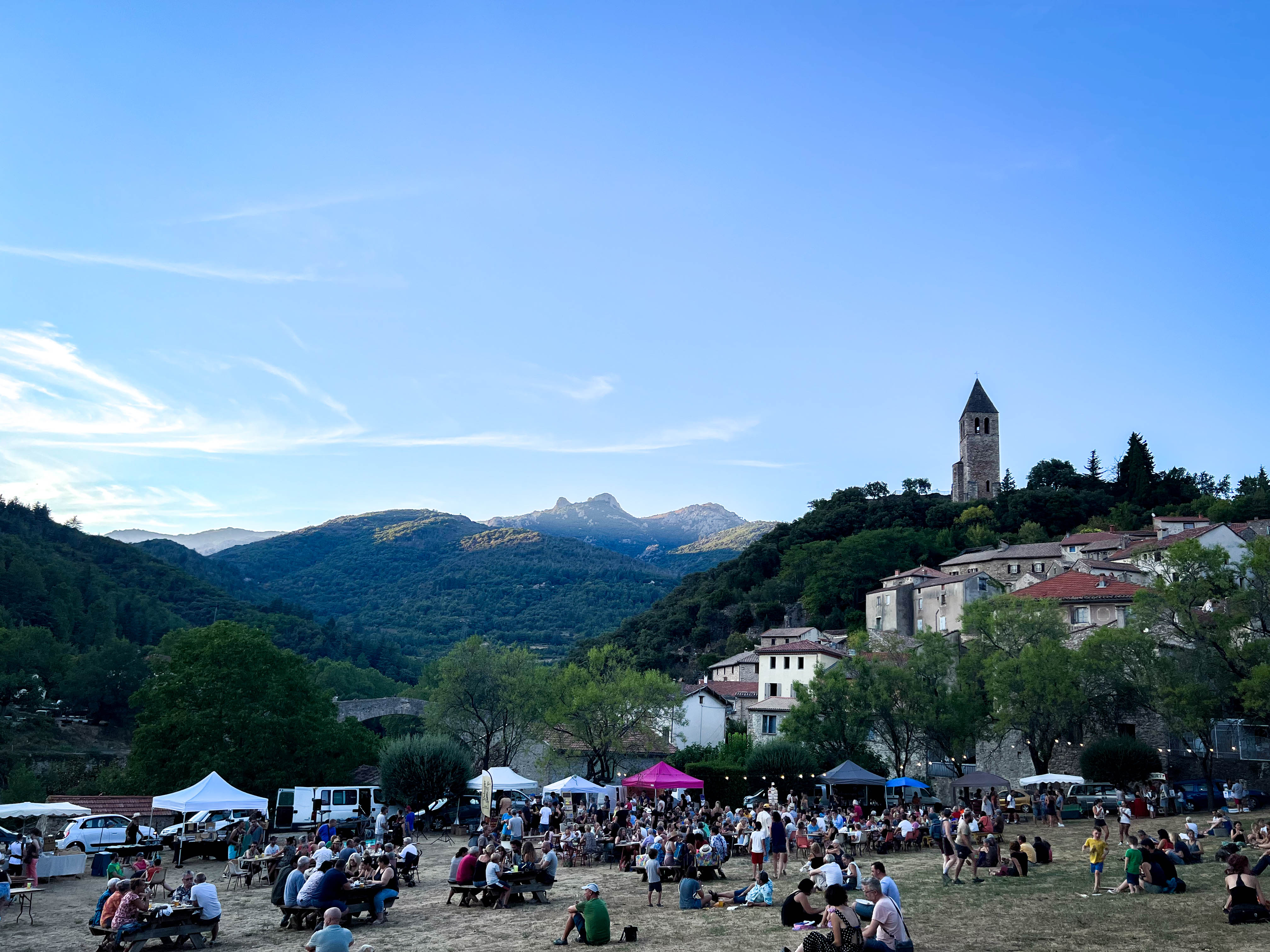 Marché Nocturne Olargues